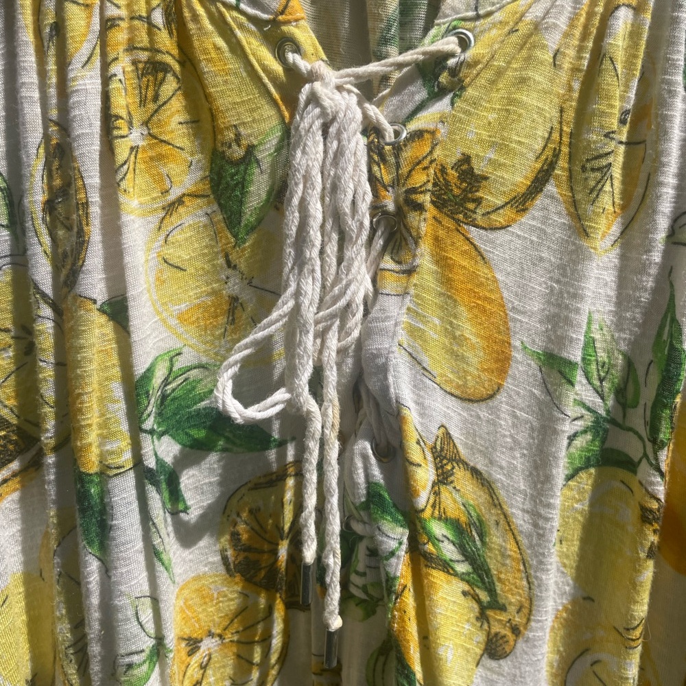 Lemon Lace Up Top - Picture 2 of 4